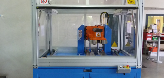 Oven side wall bending machine